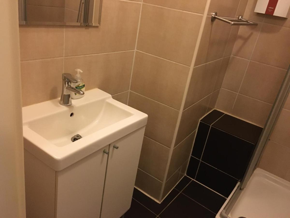 Ferienwohnung Macfewo Im Zentrum Von Майен Екстериор снимка