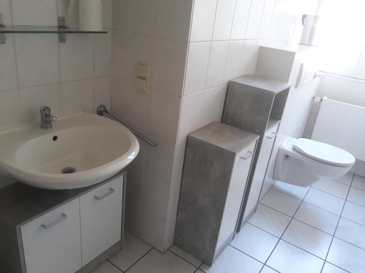 Ferienwohnung Macfewo Im Zentrum Von Майен Екстериор снимка