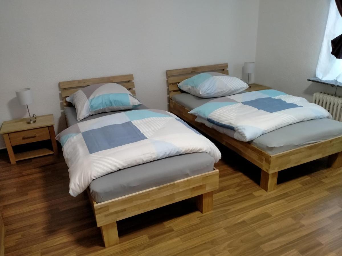 Ferienwohnung Macfewo Im Zentrum Von Майен Екстериор снимка